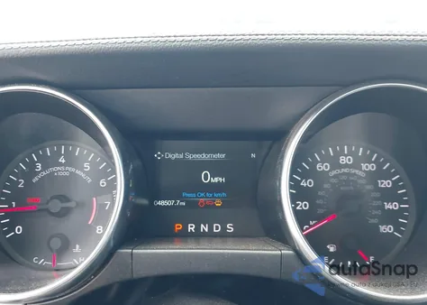 2020 Ford Mustang Ecoboost Premium Fastback z USA, uszkodzony, nr VIN 1FA6P8THXL5136610